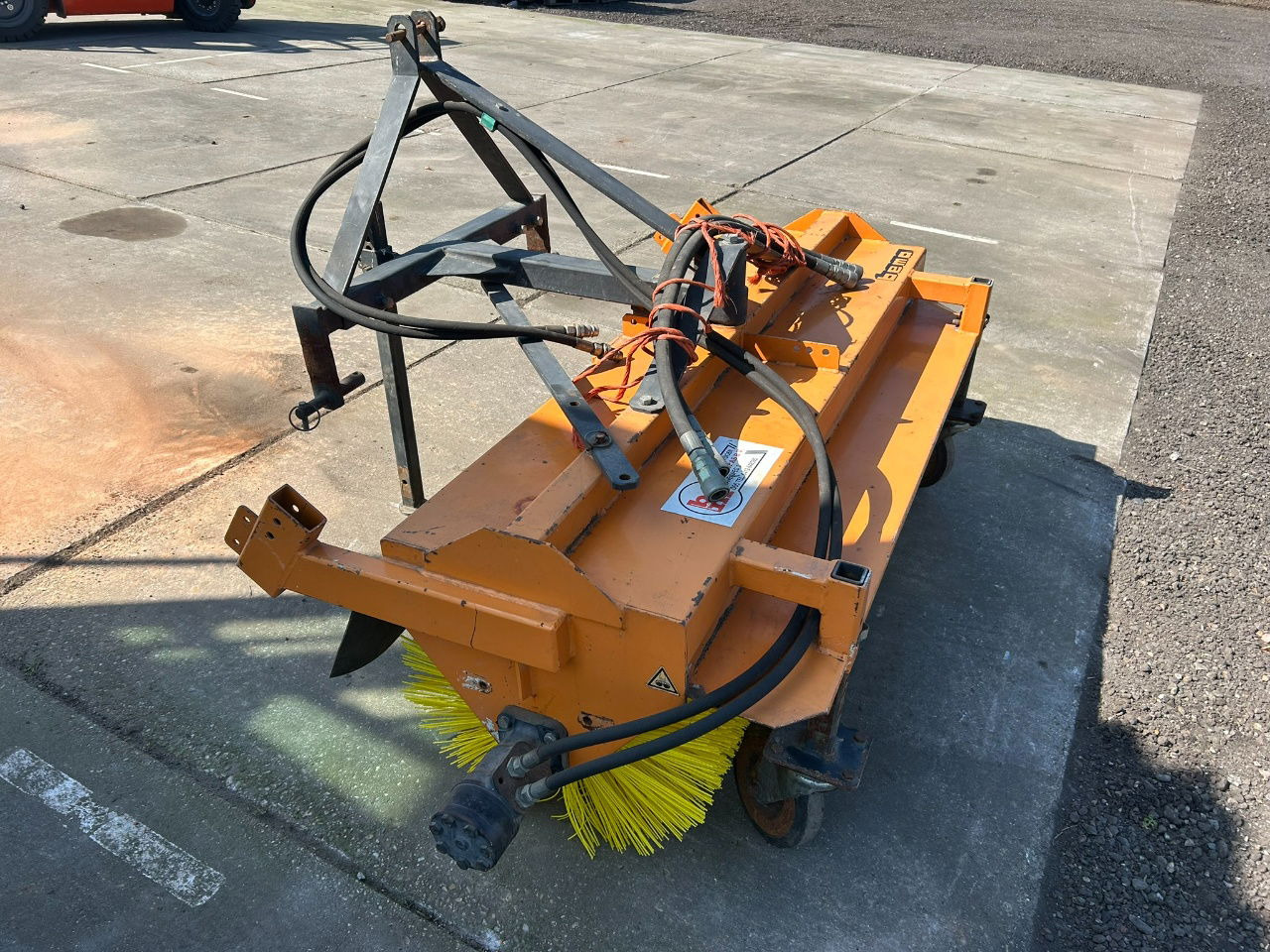 Boxer 1550 Schleppo veegmachine nieuwe borstel - Vassoura: foto 3 Boxer 1550 Schleppo veegmachine nieuwe borstel - Vassoura: foto 3