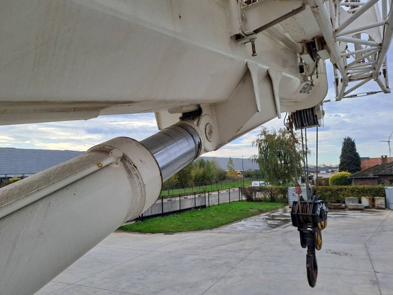 Grua de estaleiro Grove RT890E: foto 16