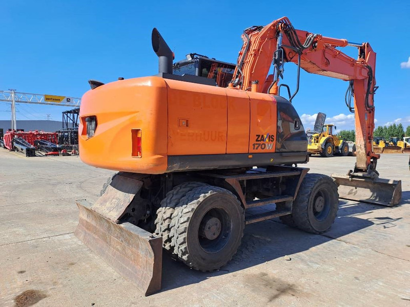 Hitachi ZX 170 W-5 B - Escavadeira de rodas: foto 4 Hitachi ZX 170 W-5 B - Escavadeira de rodas: foto 4