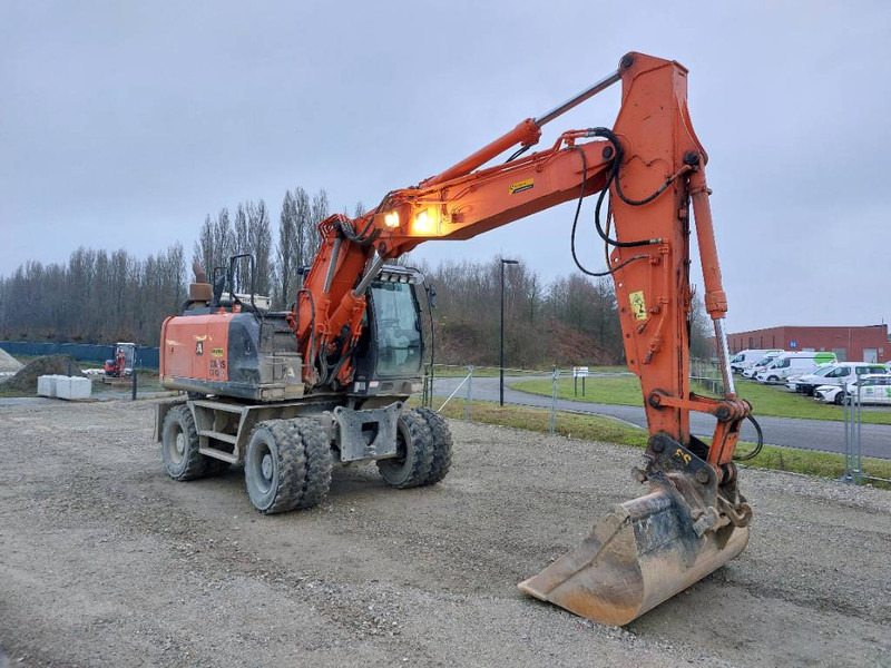 Hitachi ZX170W-5B - Escavadeira de rodas: foto 3 Hitachi ZX170W-5B - Escavadeira de rodas: foto 3