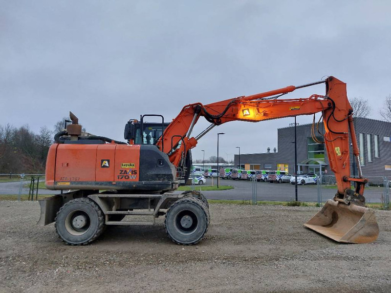 Hitachi ZX170W-5B - Escavadeira de rodas: foto 4 Hitachi ZX170W-5B - Escavadeira de rodas: foto 4