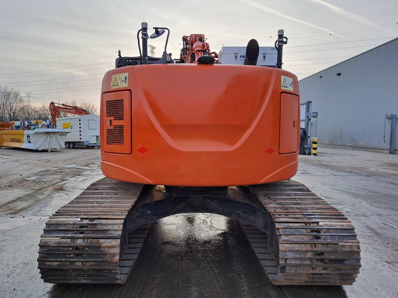 Hitachi ZX225USLC-5B (Trimble GPS Prepared) - Escavadora de rastos: foto 3 Hitachi ZX225USLC-5B (Trimble GPS Prepared) - Escavadora de rastos: foto 3