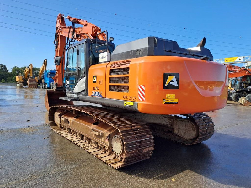 Hitachi ZX300LC-6 - Escavadora de rastos: foto 2 Hitachi ZX300LC-6 - Escavadora de rastos: foto 2