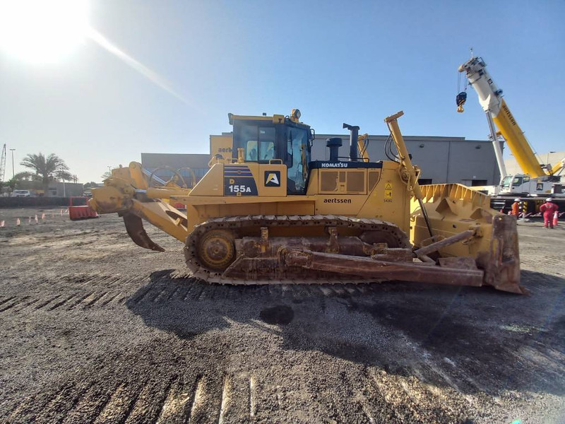 Komatsu D155A-6R (4 pieces available - Abu Dhabi) - Buldôzer: foto 4 Komatsu D155A-6R (4 pieces available - Abu Dhabi) - Buldôzer: foto 4