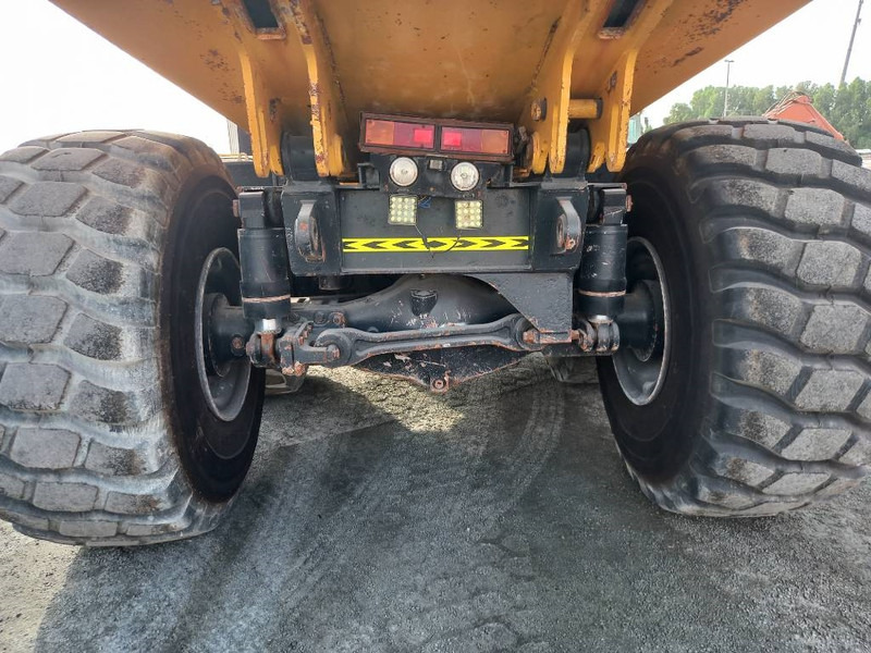 Caminhão articulado Komatsu HM400-3R (4 pcs available in Abu Dhabi): foto 15 Caminhão articulado Komatsu HM400-3R (4 pcs available in Abu Dhabi): foto 15