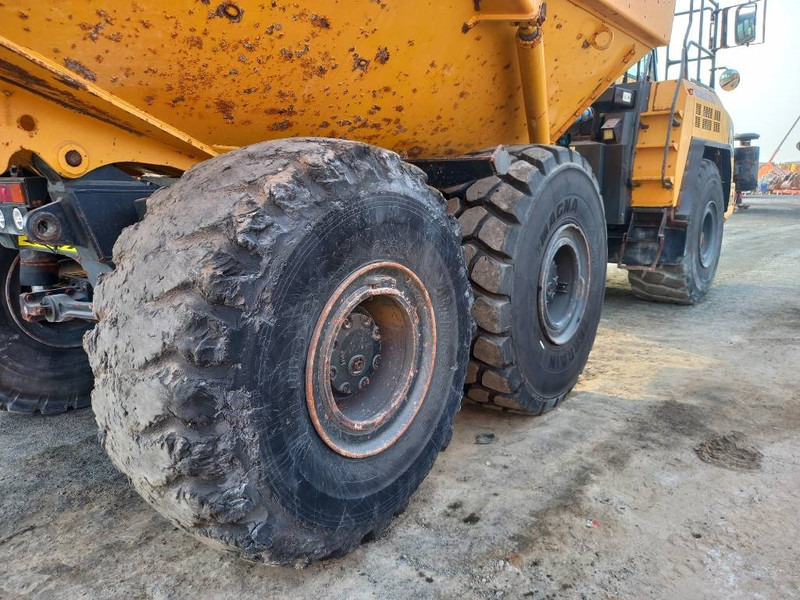 Caminhão articulado Komatsu HM400-3R (4 pcs available in Abu Dhabi): foto 16