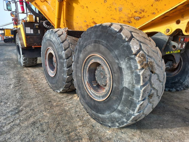Caminhão articulado Komatsu HM400-3R (4 pcs available in Abu Dhabi): foto 15