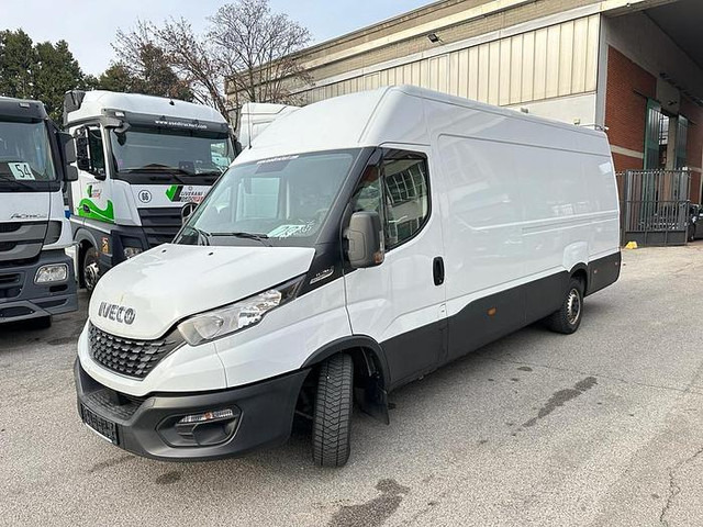 Iveco - Furgão: foto 1 Iveco - Furgão: foto 1