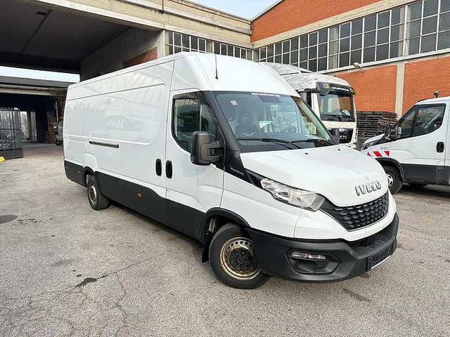 Iveco - Furgão: foto 2 Iveco - Furgão: foto 2