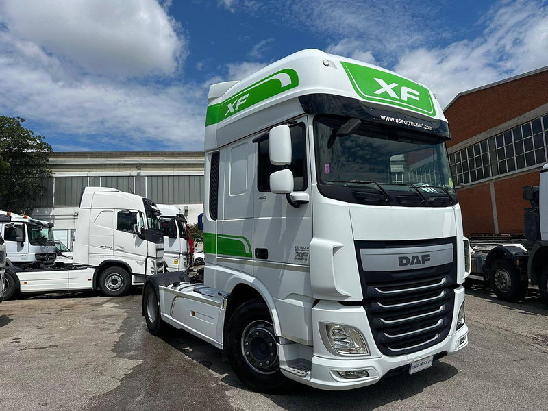 DAF XF 460 - Tractor: foto 2 DAF XF 460 - Tractor: foto 2