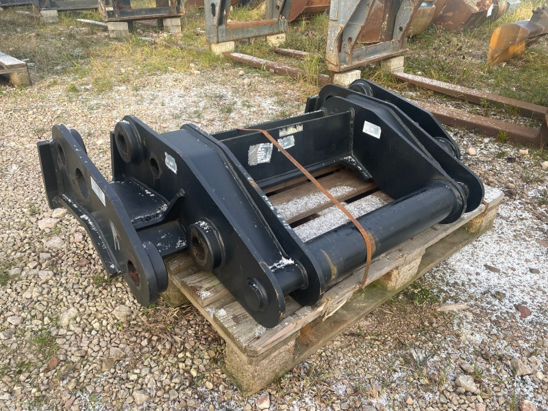 Adapter Hyundai HL757 to Volvo - Acoplamento rápido por Pá carregadora de rodas: foto 1 Adapter Hyundai HL757 to Volvo - Acoplamento rápido por Pá carregadora de rodas: foto 1