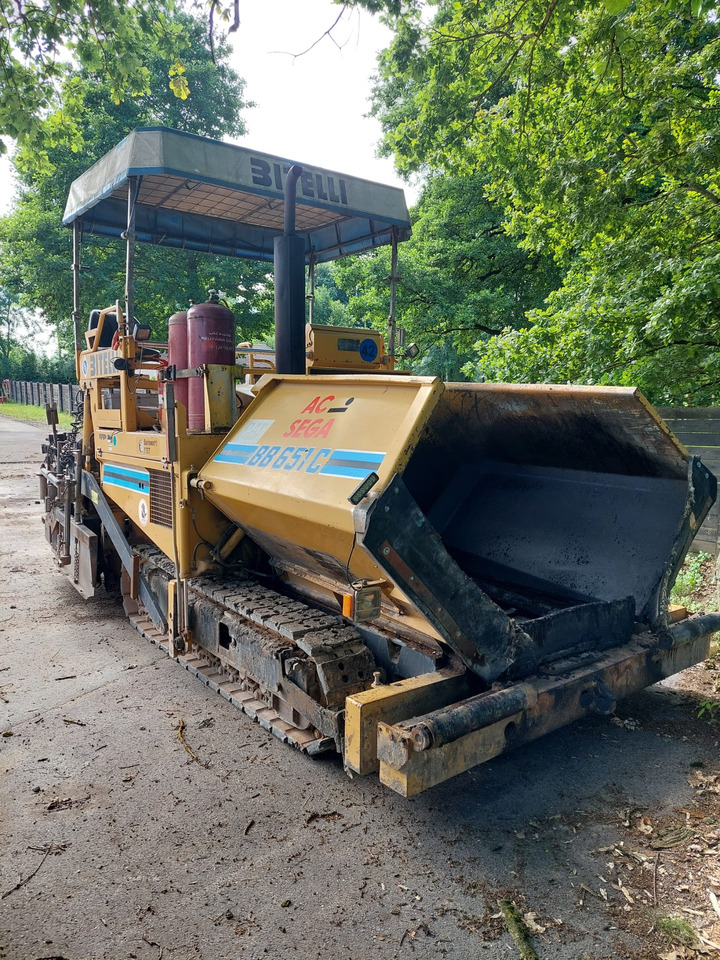 BITELLI BB651 Caterpillar - Acabadora: foto 1 BITELLI BB651 Caterpillar - Acabadora: foto 1