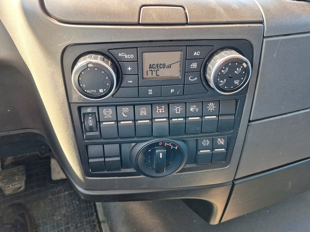 Tractor MAN TGX18.440 4x4: foto 21