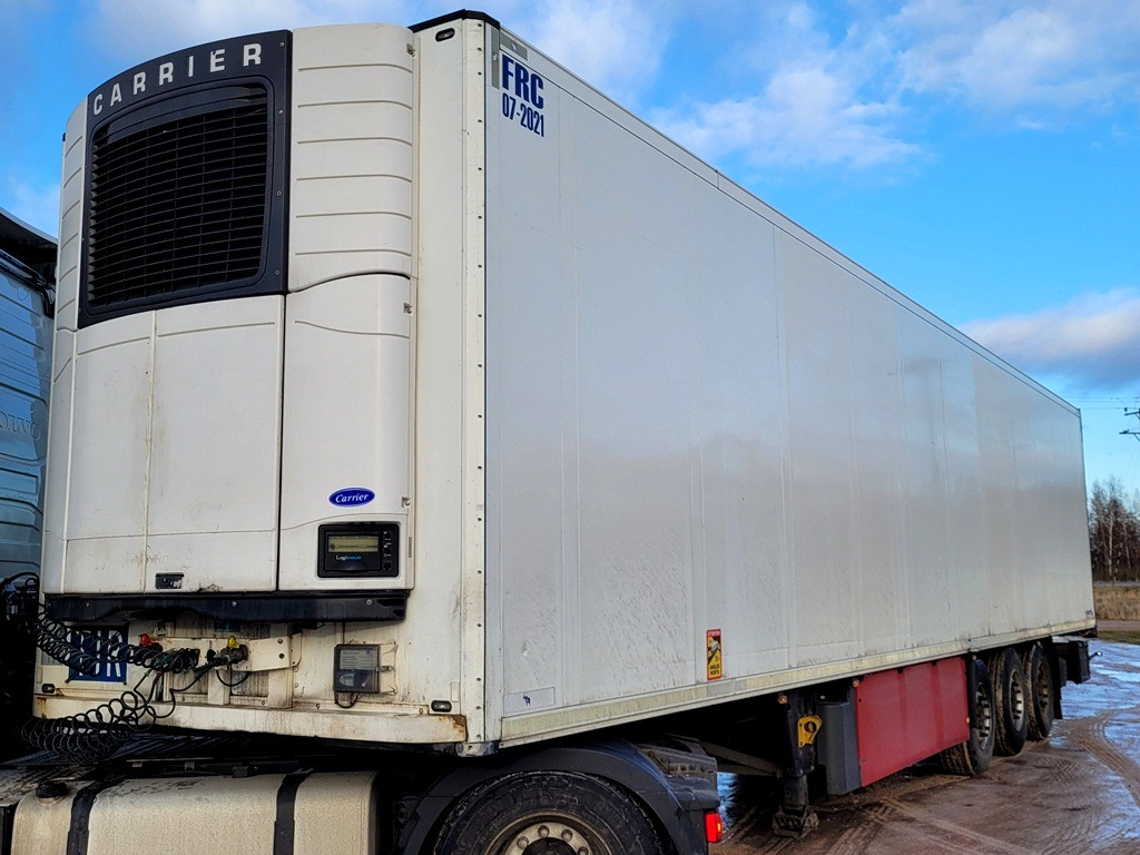 Tractor Volvo FH460 + refrigerated semi-trailer: foto 13
