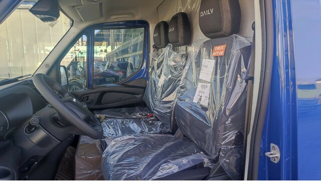 IVECO Daily 35S18H V Kastenwagen Klima Pilot DAB... - Furgão: foto 3 IVECO Daily 35S18H V Kastenwagen Klima Pilot DAB... - Furgão: foto 3