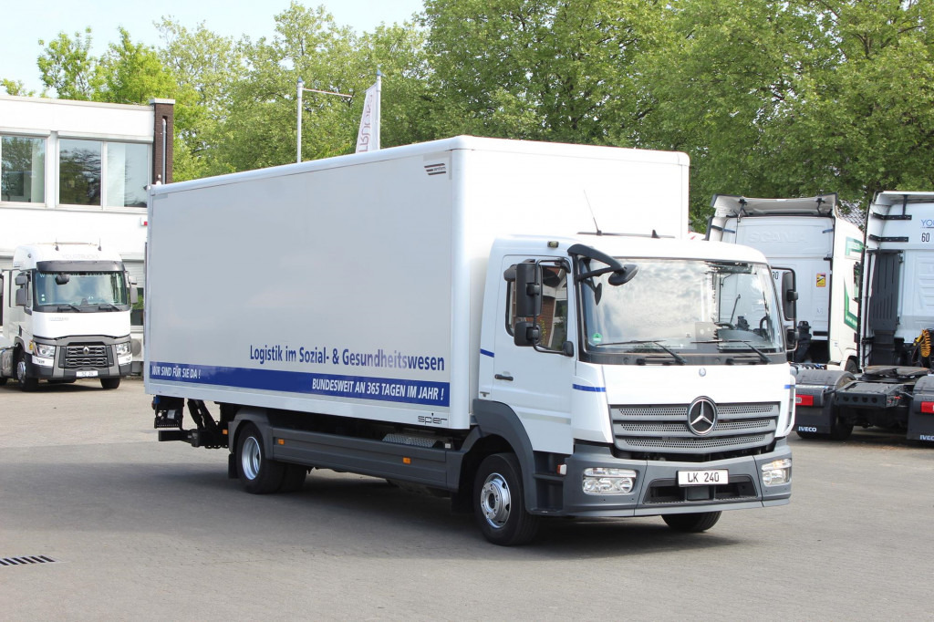 Camião Mercedes-Benz Atego 1221 E6  Koffer   Klima  LDW  Schalter  LBW: foto 9