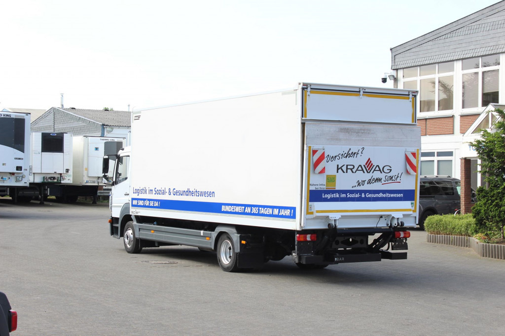 Camião Mercedes-Benz Atego 1221 E6  Koffer   Klima  LDW  Schalter  LBW: foto 12