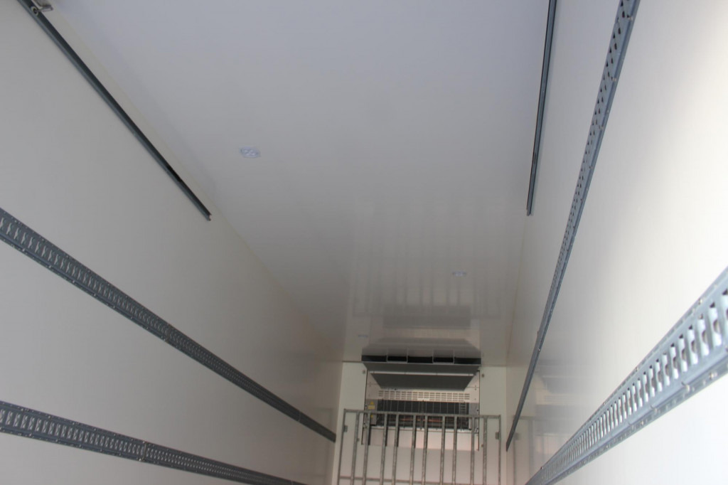 Chereau 1-Achs City Trailer CV 1550 Strom Neuwertig - Semi-reboque frigorífico: foto 2 Chereau 1-Achs City Trailer CV 1550 Strom Neuwertig - Semi-reboque frigorífico: foto 2