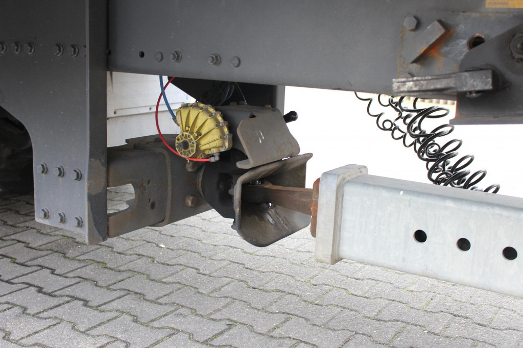 Fruehauf Fruehauf 2-Achser SAF Edscha Alu Bordwände - Reboque de lona: foto 5 Fruehauf Fruehauf 2-Achser SAF Edscha Alu Bordwände - Reboque de lona: foto 5