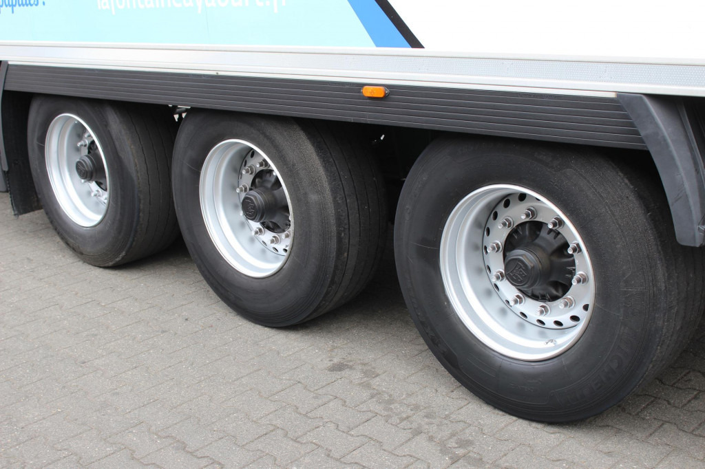 Lamberet CV 1550   Aluboden   BPW   TW   FRC - Semi-reboque frigorífico: foto 5 Lamberet CV 1550   Aluboden   BPW   TW   FRC - Semi-reboque frigorífico: foto 5