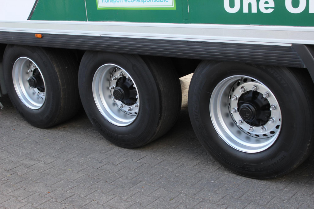 Lamberet TK SLXi 200  Aluboden  Palleten-Kasten  TW  FRC - Semi-reboque frigorífico: foto 5 Lamberet TK SLXi 200  Aluboden  Palleten-Kasten  TW  FRC - Semi-reboque frigorífico: foto 5