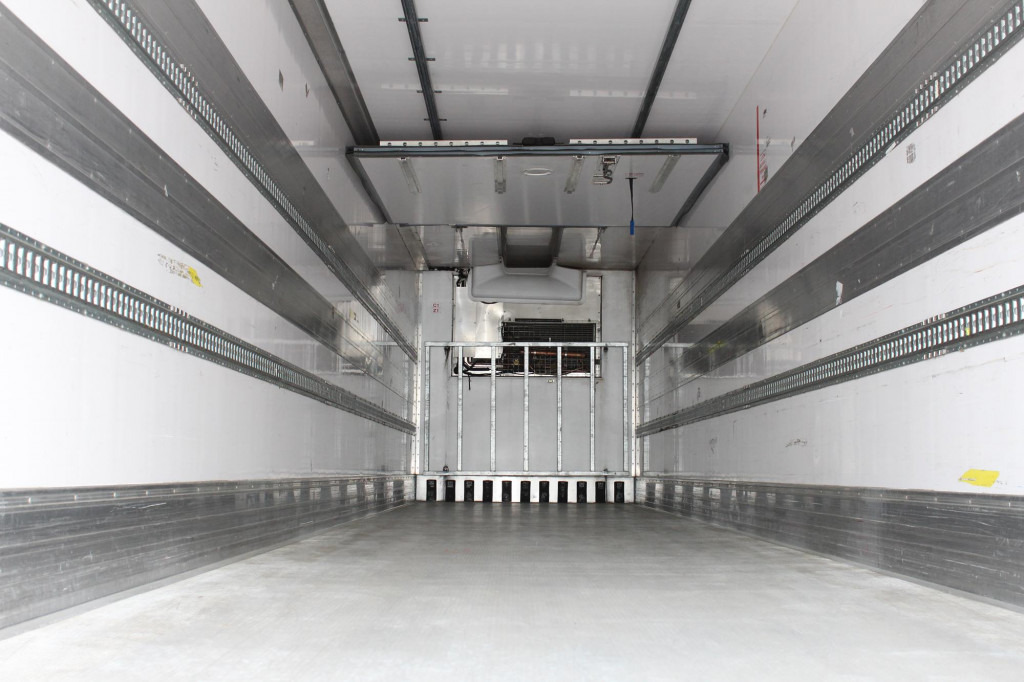 Lamberet TK SLXi Spectrum 2,65h Bi-Temp LBW FRC Aluboden - Semi-reboque frigorífico: foto 2 Lamberet TK SLXi Spectrum 2,65h Bi-Temp LBW FRC Aluboden - Semi-reboque frigorífico: foto 2