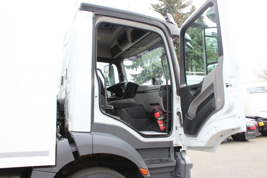 Mercedes-Benz Antos 1830 E6 Koffer 7,7m LBW S.Tür ACC LDW - Camião furgão: foto 5 Mercedes-Benz Antos 1830 E6 Koffer 7,7m LBW S.Tür ACC LDW - Camião furgão: foto 5