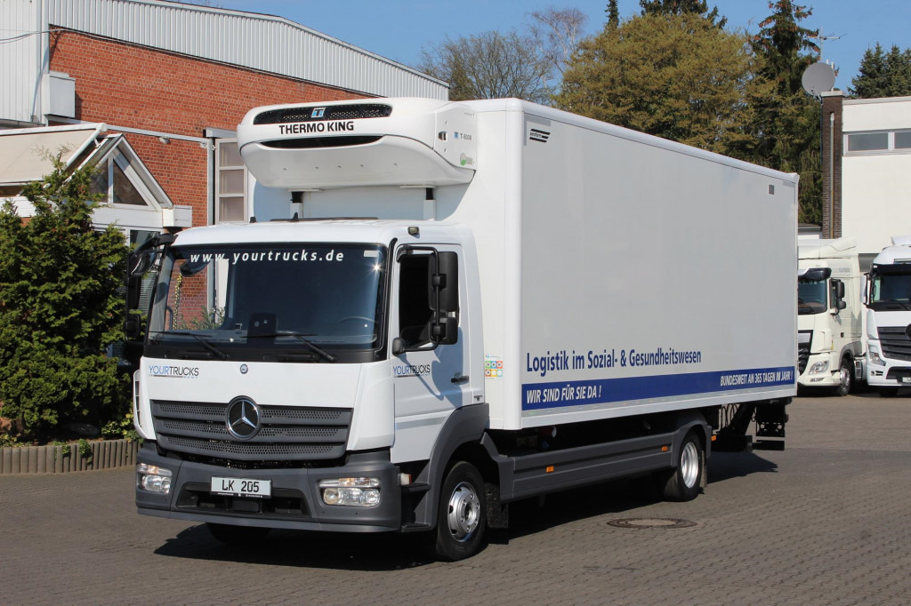 Mercedes-Benz Atego 1221 E6 TK T-800 R Strom Türen+LBW - Camião frigorífico: foto 1 Mercedes-Benz Atego 1221 E6 TK T-800 R Strom Türen+LBW - Camião frigorífico: foto 1