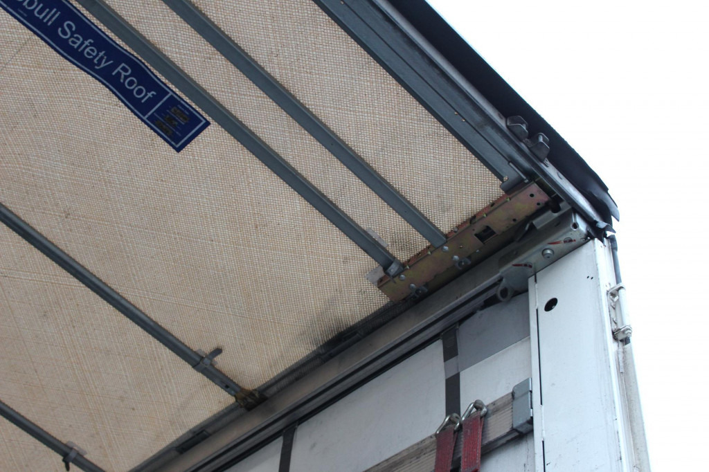 SCHMITZ Standard Plane Bordwand Edscha SAF Pal-kasten - Semi-reboque de lona: foto 2 SCHMITZ Standard Plane Bordwand Edscha SAF Pal-kasten - Semi-reboque de lona: foto 2