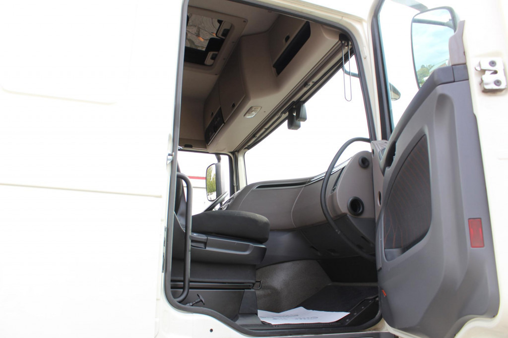 Daf XF 480 SC Retarder ACC LDWS 2 Liegen - Tractor: foto 3 Daf XF 480 SC Retarder ACC LDWS 2 Liegen - Tractor: foto 3