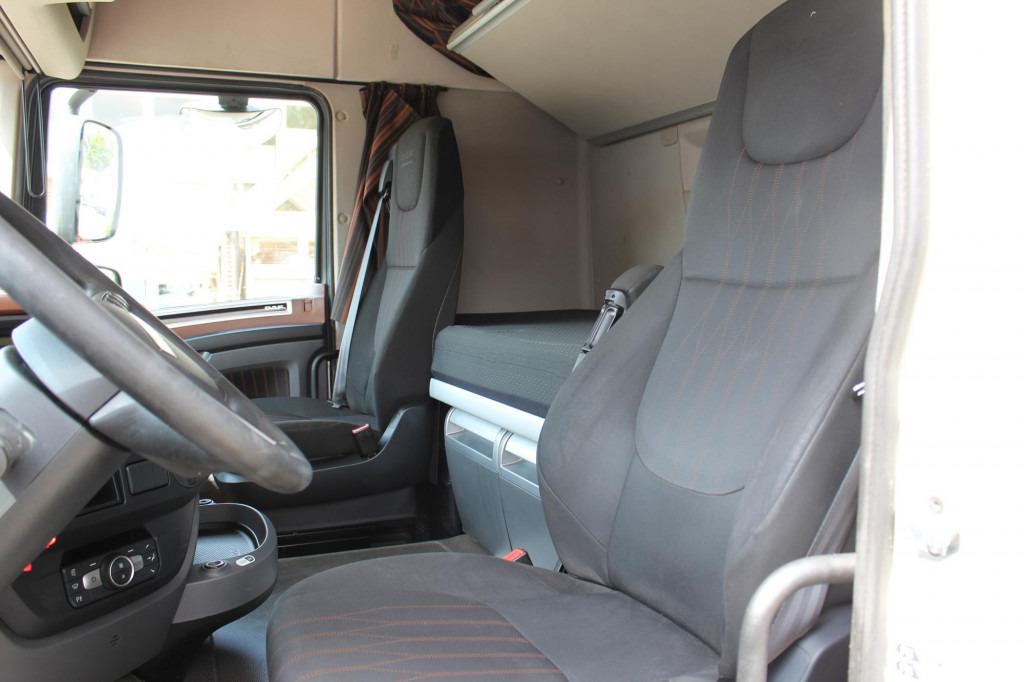 Daf XF 480 SC Retarder ACC LDWS Standklima Kühlbox - Tractor: foto 5 Daf XF 480 SC Retarder ACC LDWS Standklima Kühlbox - Tractor: foto 5