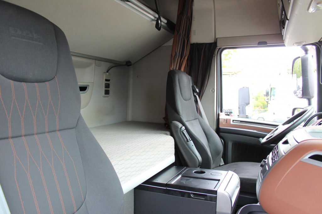 Daf XF 480 SC Retarder Standklima Kühlbox 2 Tanks - Tractor: foto 2 Daf XF 480 SC Retarder Standklima Kühlbox 2 Tanks - Tractor: foto 2