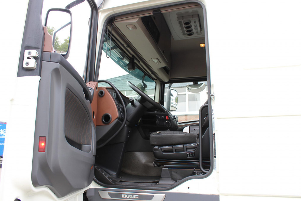 Daf XF 480 SC Retarder Standklima Kühlbox 2 Tanks - Tractor: foto 3 Daf XF 480 SC Retarder Standklima Kühlbox 2 Tanks - Tractor: foto 3