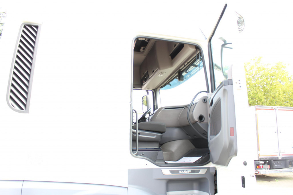 Daf XF 530 SC Retarder ACC LDW Kühlbox Vollspoiler - Tractor: foto 3 Daf XF 530 SC Retarder ACC LDW Kühlbox Vollspoiler - Tractor: foto 3