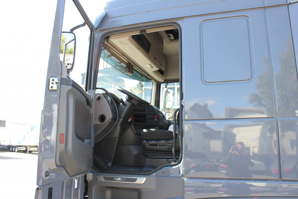 Daf XF 530 SC Retarder ACC LDWS Kühlbox Vollspoiler - Tractor: foto 3 Daf XF 530 SC Retarder ACC LDWS Kühlbox Vollspoiler - Tractor: foto 3