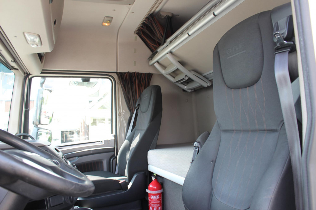 Daf XF 530 Space Cab Retarder ACC LDWS - Tractor: foto 4 Daf XF 530 Space Cab Retarder ACC LDWS - Tractor: foto 4