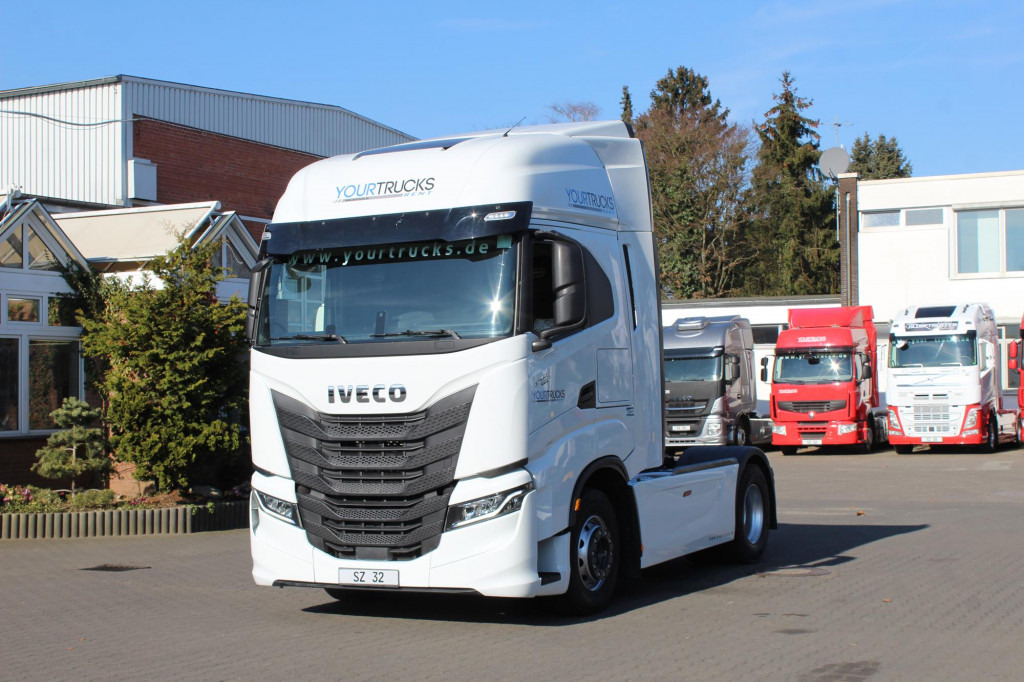 Tractor Iveco S-Way 490 E6  Retarder Standklima 2Tanks Navi: foto 1