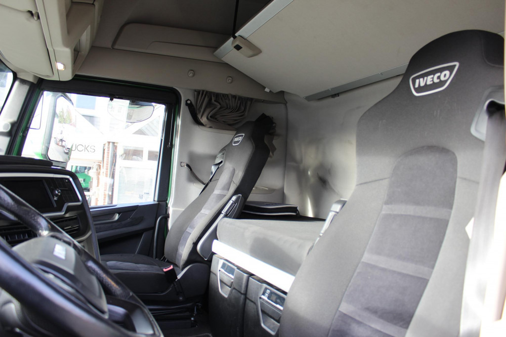 Iveco S-Way 510 Retarder Alufelgen Navi 2 x Kühlbox - Tractor: foto 5 Iveco S-Way 510 Retarder Alufelgen Navi 2 x Kühlbox - Tractor: foto 5