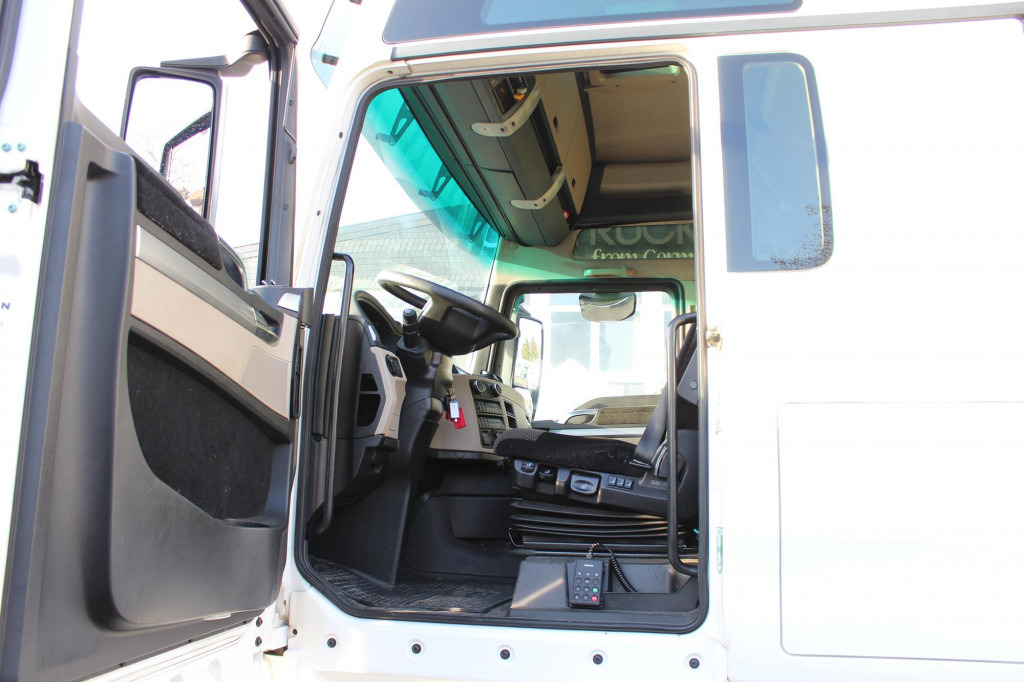 MAN TGX 18.510 E6 XXL Retarder Kühlbox Navi VIN: LP - Tractor: foto 3 MAN TGX 18.510 E6 XXL Retarder Kühlbox Navi VIN: LP - Tractor: foto 3