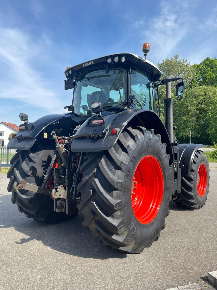 CLAAS Axion 920 CMATIC mit FZW, Black, Schwarz - Trator: foto 5 CLAAS Axion 920 CMATIC mit FZW, Black, Schwarz - Trator: foto 5