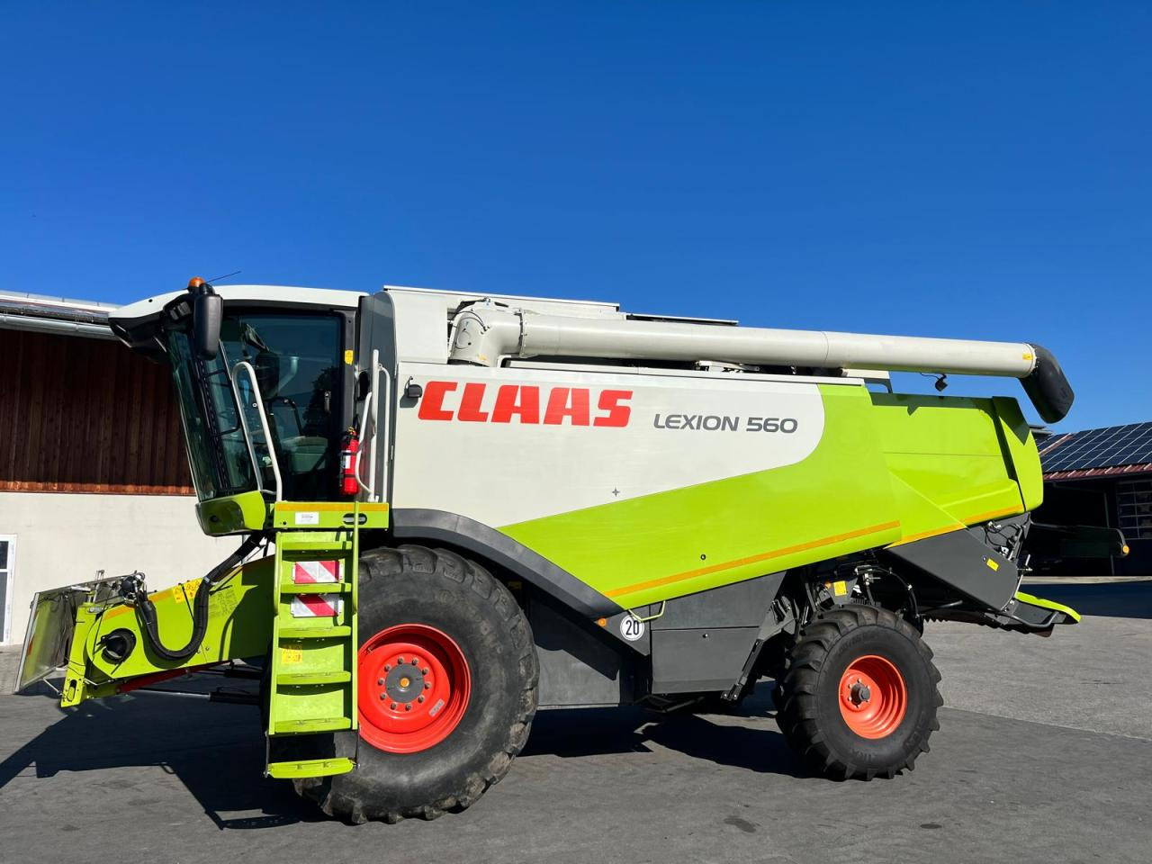 CLAAS Lexion 550, 3D, SW V750, Baujahr 2009 - Ceifeira debulhadora: foto 1 CLAAS Lexion 550, 3D, SW V750, Baujahr 2009 - Ceifeira debulhadora: foto 1
