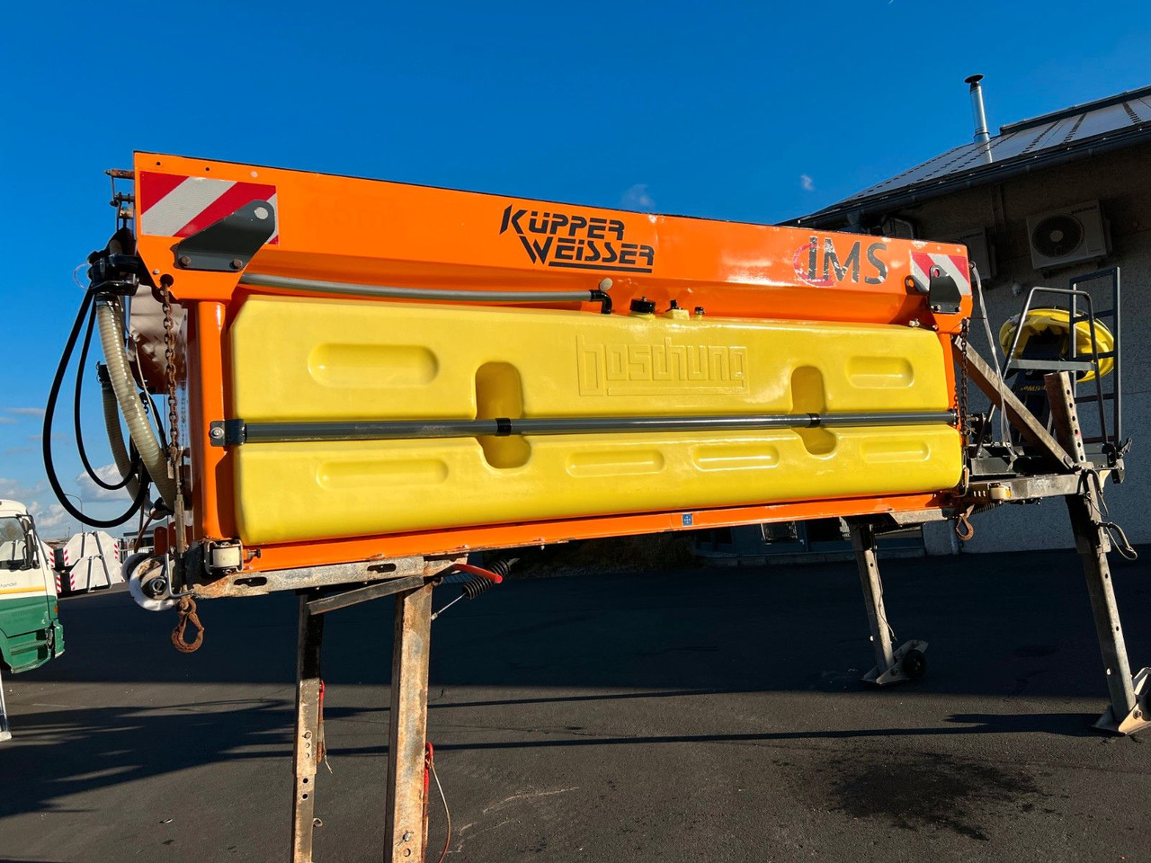 Küpper Weisser IMSSN E 35050HFH Küpper Weisser IMSSN E 35050HFH - Espalhador de areia/ Sal por Veículo municipal/ Especial: foto 1 Küpper Weisser IMSSN E 35050HFH Küpper Weisser IMSSN E 35050HFH - Espalhador de areia/ Sal por Veículo municipal/ Especial: foto 1