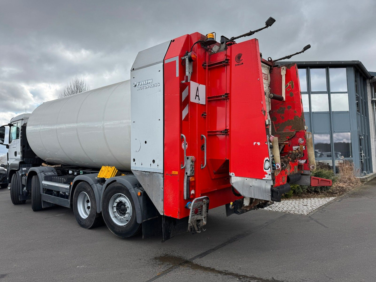 Caminhão de lixo MAN TGS 32.360 8x2 Euro 5 Faun Rotopress 525 L MAN TGS 32.360 8x2 Euro 5 Faun Rotopress 525 L: foto 6