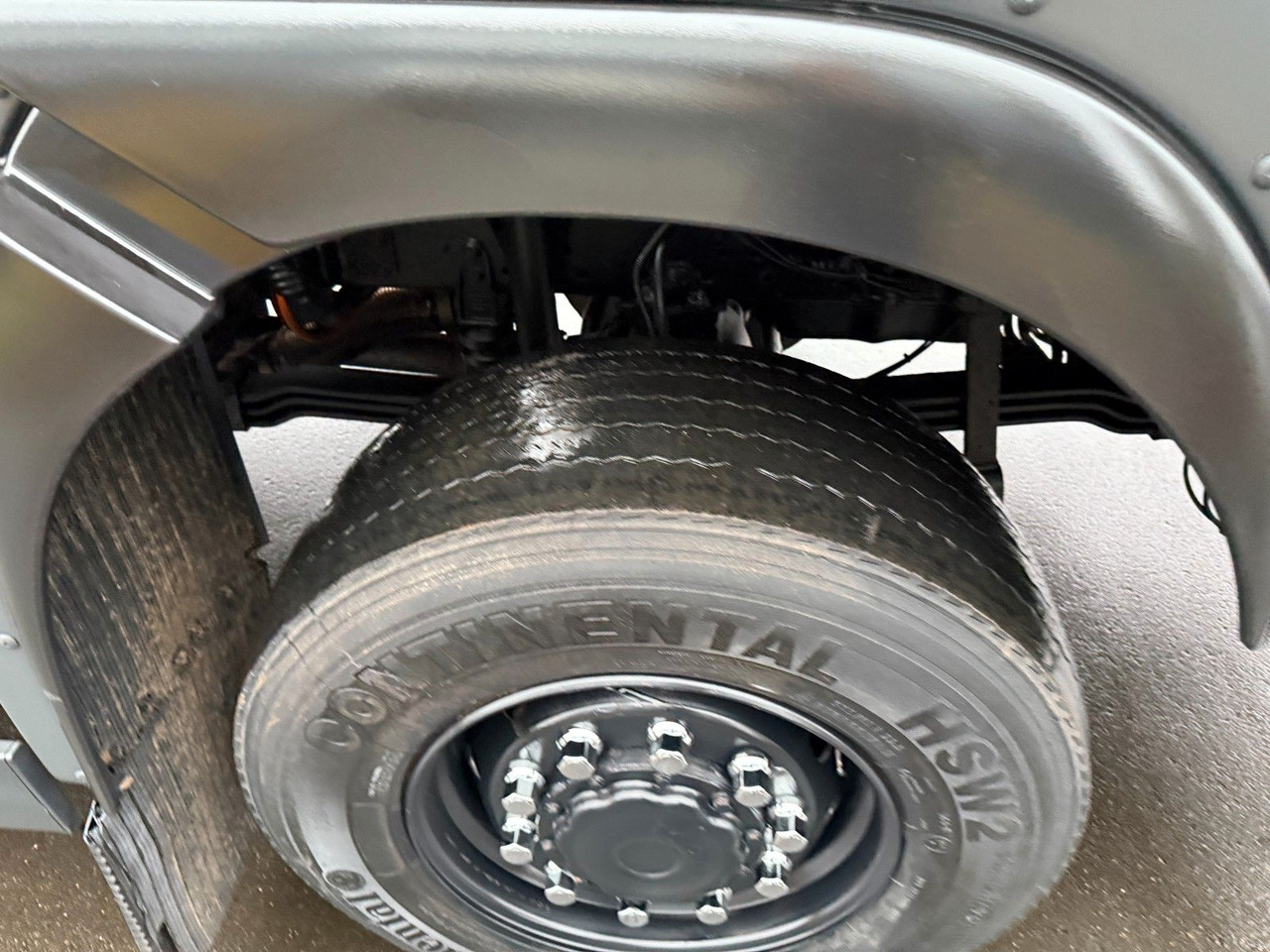 MAN TGS 33.400 6x6 Blattfederung Original 120500 km - Camião polibenne: foto 5 MAN TGS 33.400 6x6 Blattfederung Original 120500 km - Camião polibenne: foto 5