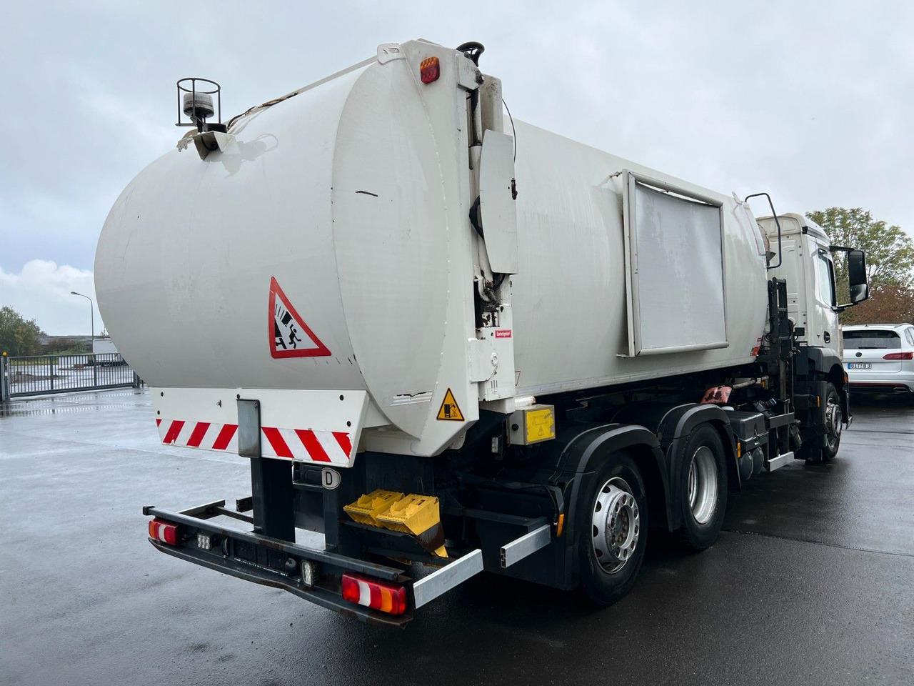 Mercedes-Benz Antos 2533 6x2 Seitenlader Zoeller S LF 22 Mercedes-Benz Antos 2533 6x2 Seitenlader Zoeller S LF 22 - Caminhão de lixo: foto 3 Mercedes-Benz Antos 2533 6x2 Seitenlader Zoeller S LF 22 Mercedes-Benz Antos 2533 6x2 Seitenlader Zoeller S LF 22 - Caminhão de lixo: foto 3