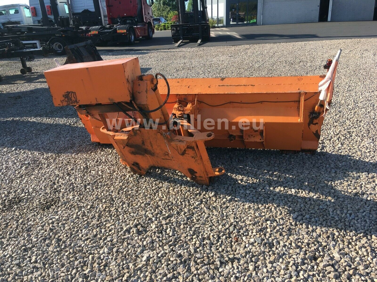 Schmidt Elektrohydraulik Schneepflug Schmidt Schmidt Elektrohydraulik Schneepflug Schmidt - Lâmina limpa-neves por Veículo municipal/ Especial: foto 2 Schmidt Elektrohydraulik Schneepflug Schmidt Schmidt Elektrohydraulik Schneepflug Schmidt - Lâmina limpa-neves por Veículo municipal/ Especial: foto 2