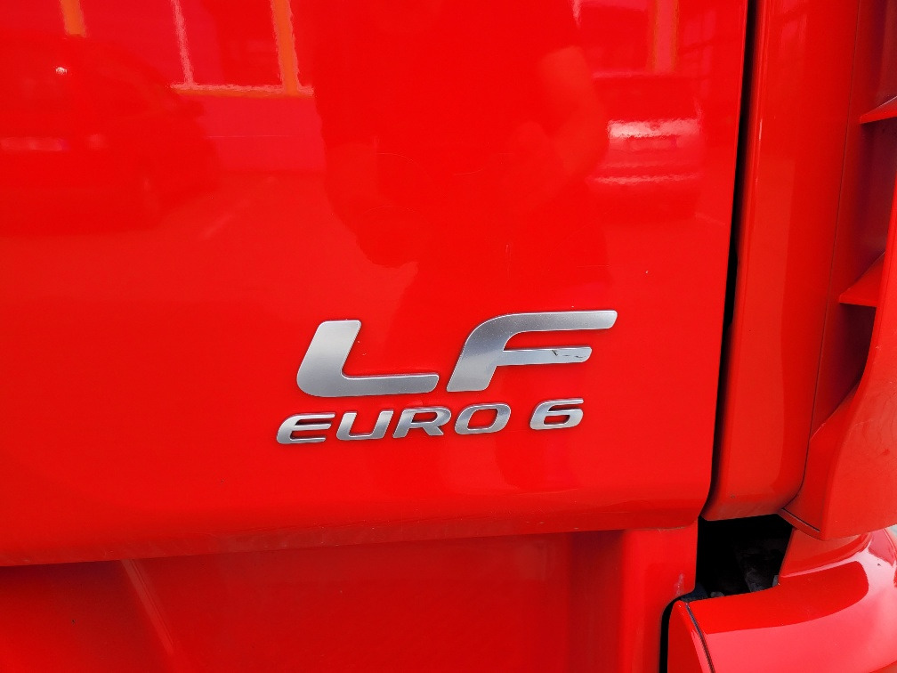 DAF LF 210 FA PLATFORM 2.2017 EURO 6 - Caminhão reboque: foto 3 DAF LF 210 FA PLATFORM 2.2017 EURO 6 - Caminhão reboque: foto 3