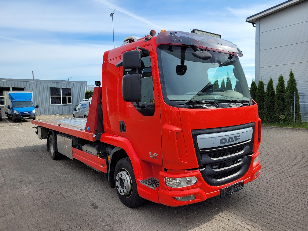 DAF LF 210 FA PLATFORM 2.2017 EURO 6 - Caminhão reboque: foto 1 DAF LF 210 FA PLATFORM 2.2017 EURO 6 - Caminhão reboque: foto 1