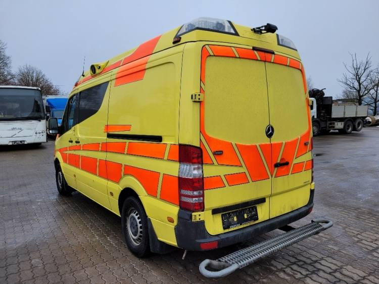 MERCEDES – BENZ SPRINTER 2.2D AMBULANCE (PROFILE) KLIMA 11.2014 EURO 5 - Ambulância: foto 3 MERCEDES – BENZ SPRINTER 2.2D AMBULANCE (PROFILE) KLIMA 11.2014 EURO 5 - Ambulância: foto 3