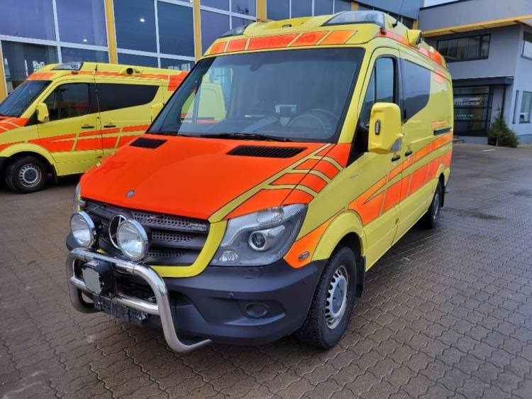 MERCEDES – BENZ SPRINTER 2.2D AMBULANCE (PROFILE) KLIMA 11.2014 EURO 5 - Ambulância: foto 2 MERCEDES – BENZ SPRINTER 2.2D AMBULANCE (PROFILE) KLIMA 11.2014 EURO 5 - Ambulância: foto 2